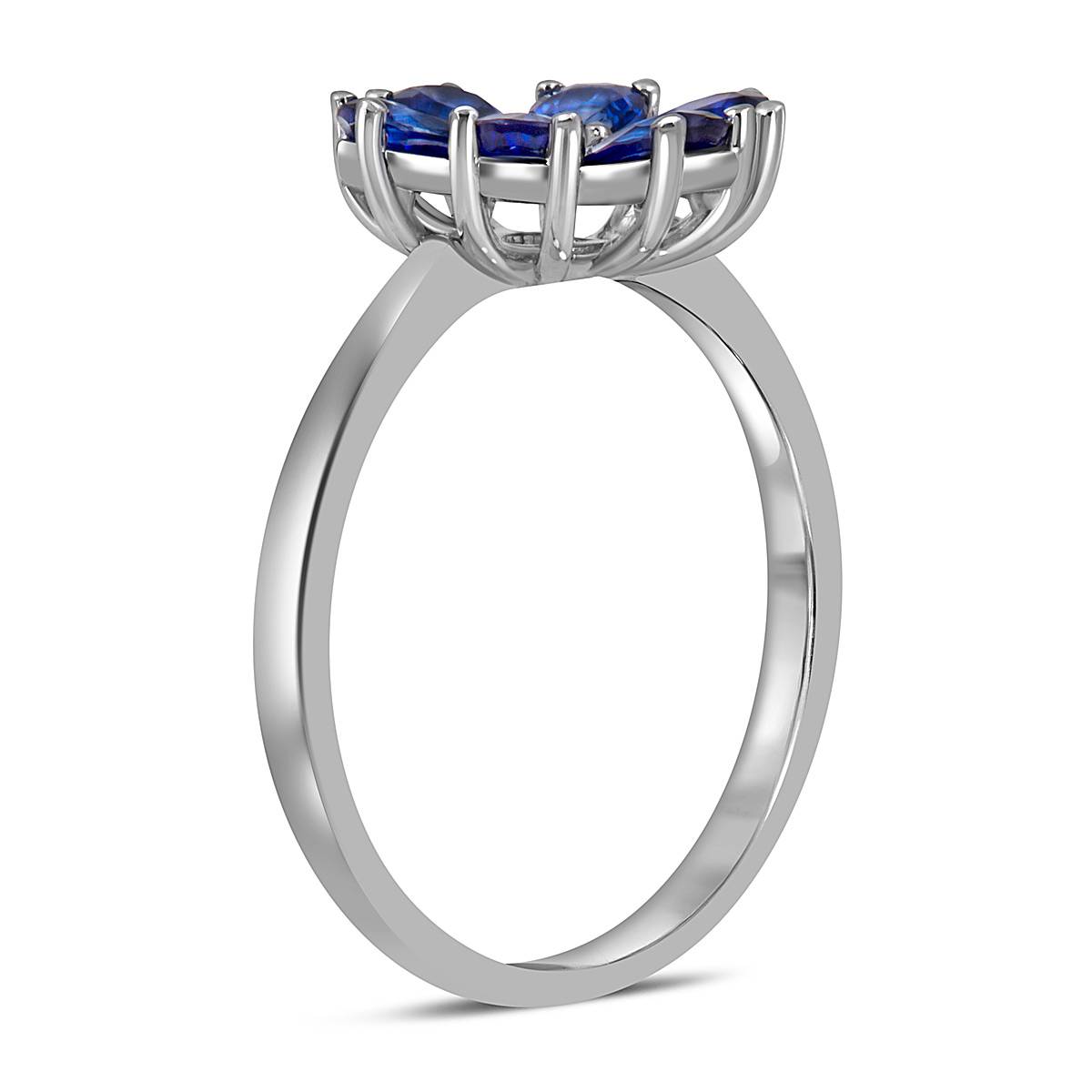 Кольцо из белого золота с бриллиантом и сапфирами (053790)