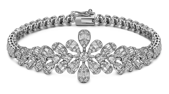 Браслет из белого золота с бриллиантами (050737)