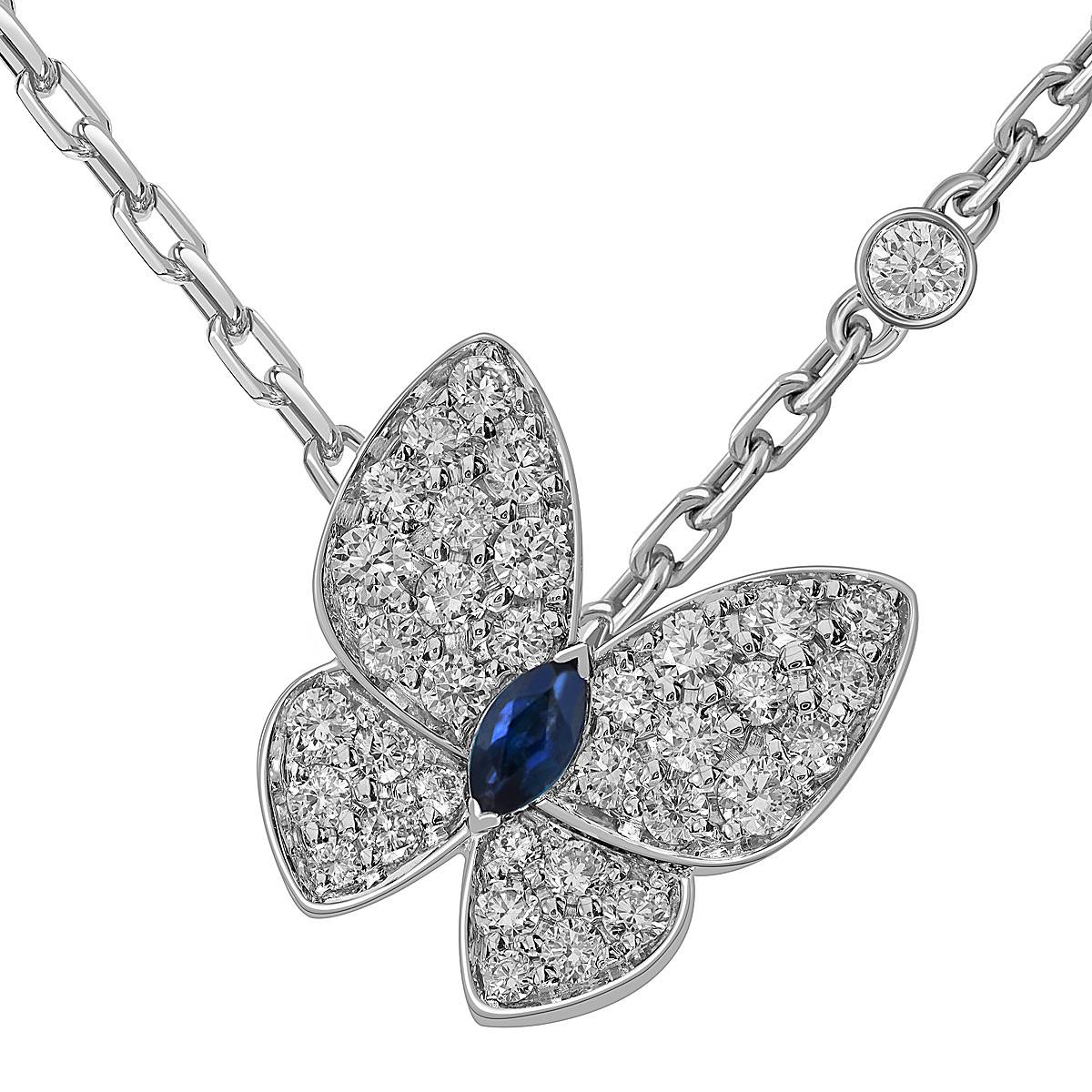 Колье из белого золота с бриллиантами и сапфиром 