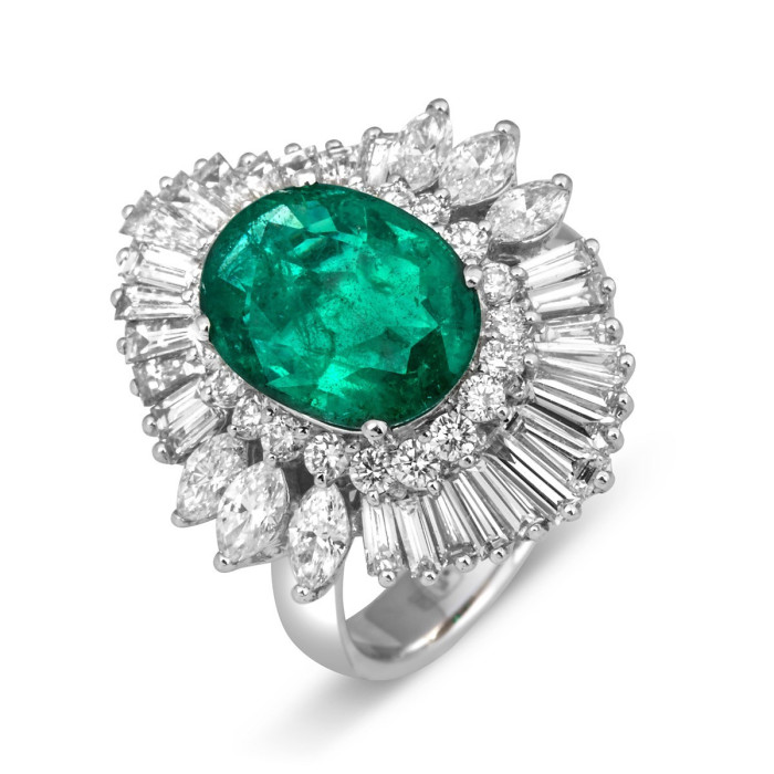 Кольцо с бриллиантами и изумрудом из белого золота (013273)