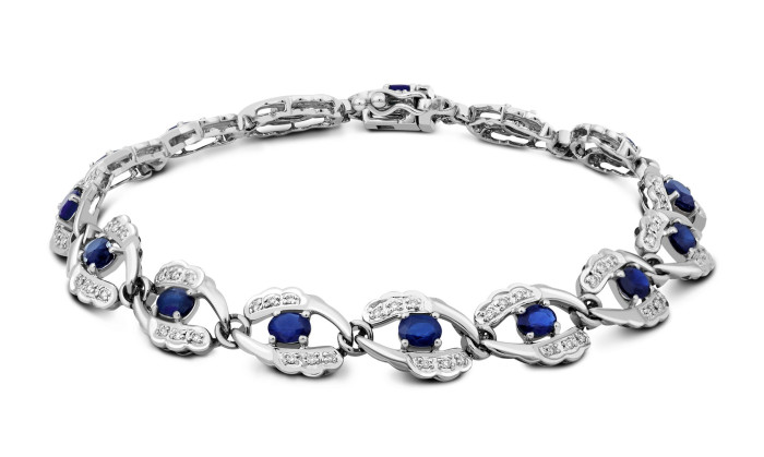 Браслет из белого золота с бриллиантами и сапфирами (017952)