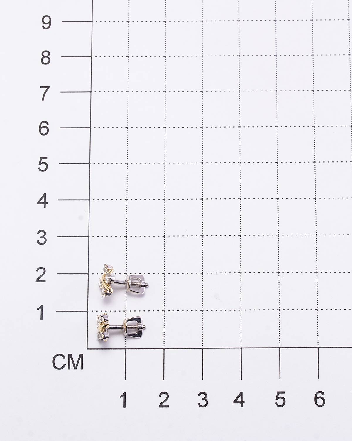 Серьги пусеты из комбинированного золота с бриллиантами (047135)
