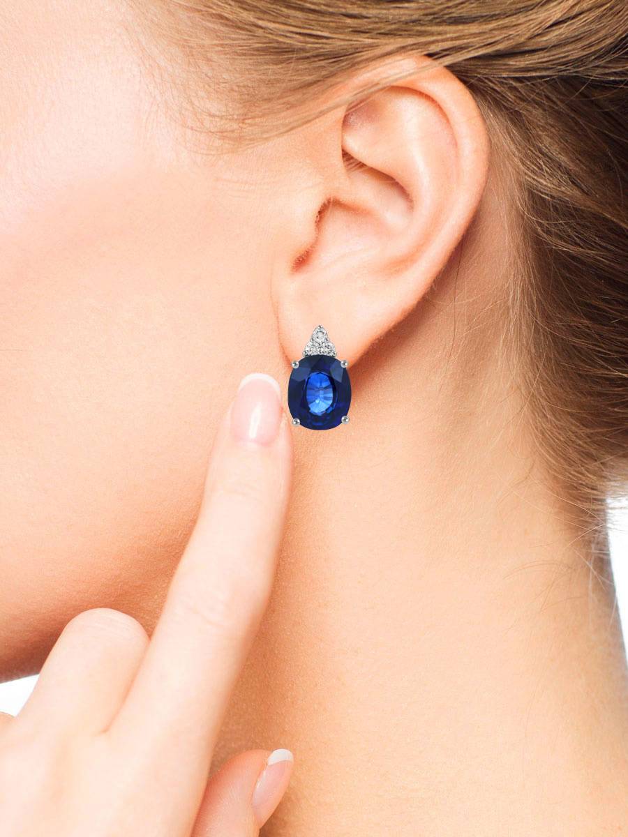 Серьги из белого золота с бриллиантами и сапфирами (052738)