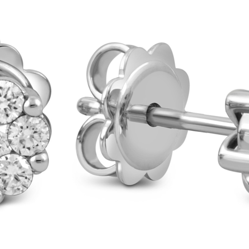 Серьги пусеты из белого золота с бриллиантами 